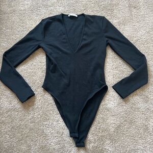 ZARA V-NECK LONG SLEEVE BODYSUITS
